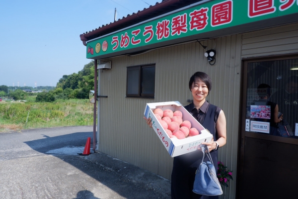 うめこう桃梨苺園
